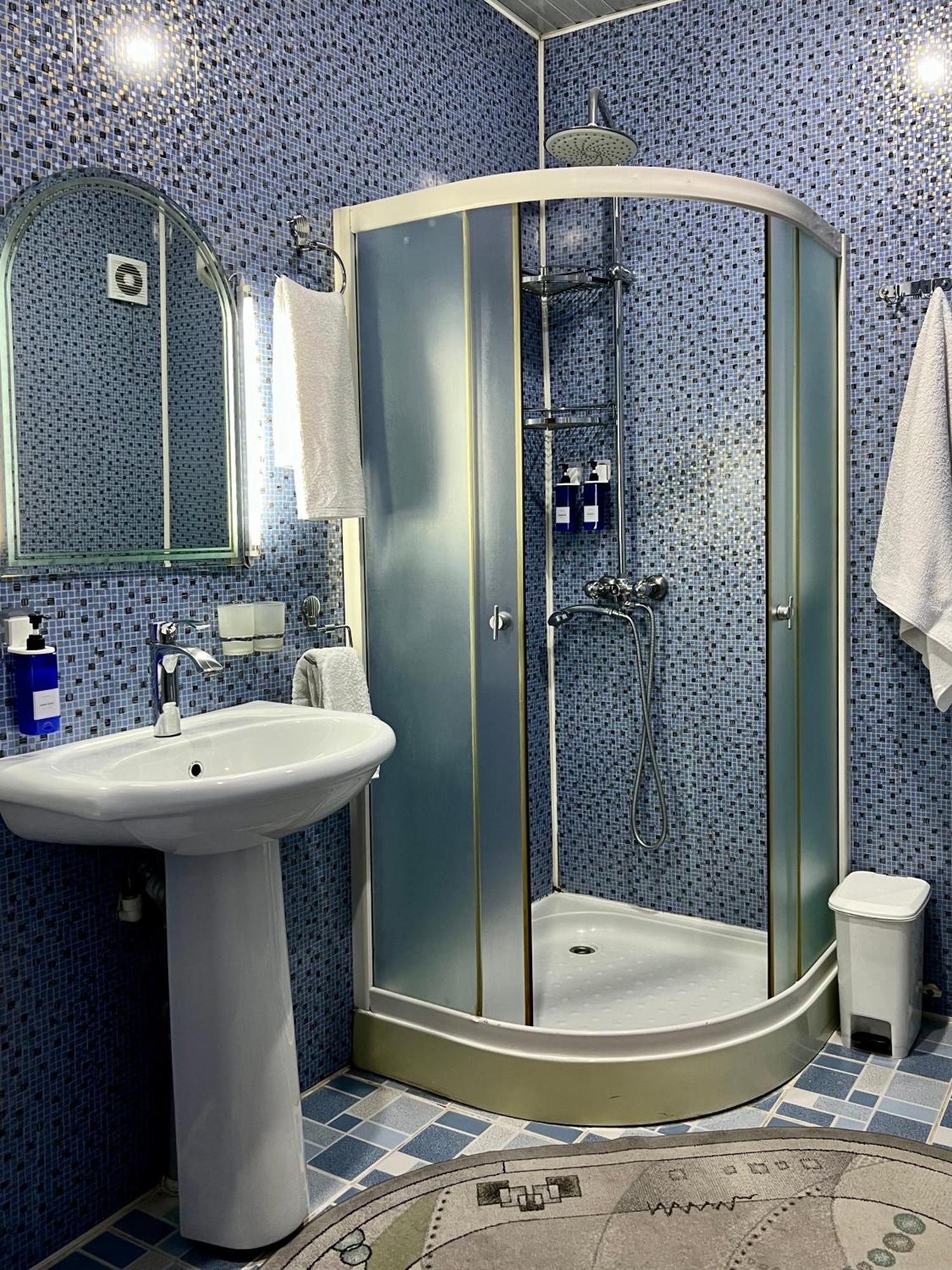 Frоdо - Cozy As A Home For 4-6 Persons Tashkent Esterno foto