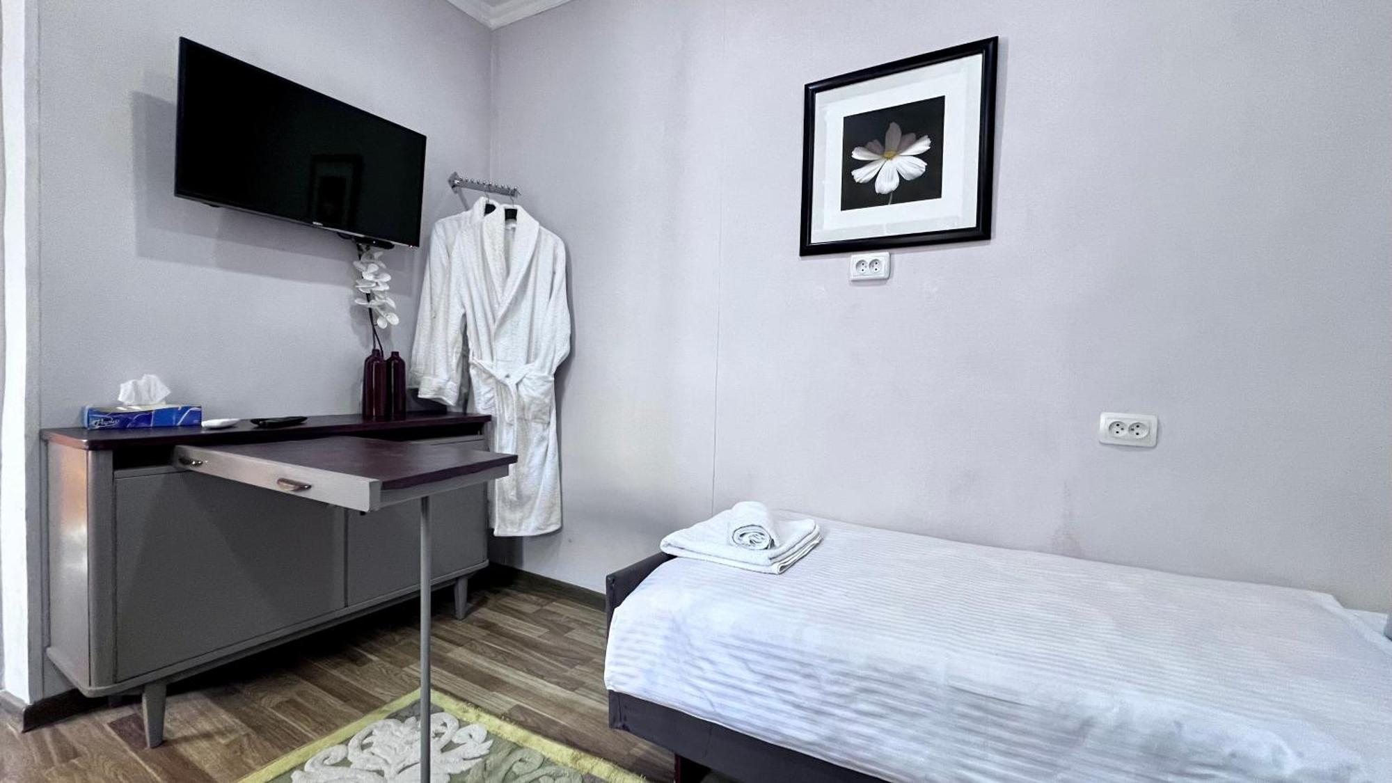 Frоdо - Cozy As A Home For 4-6 Persons Tashkent Esterno foto